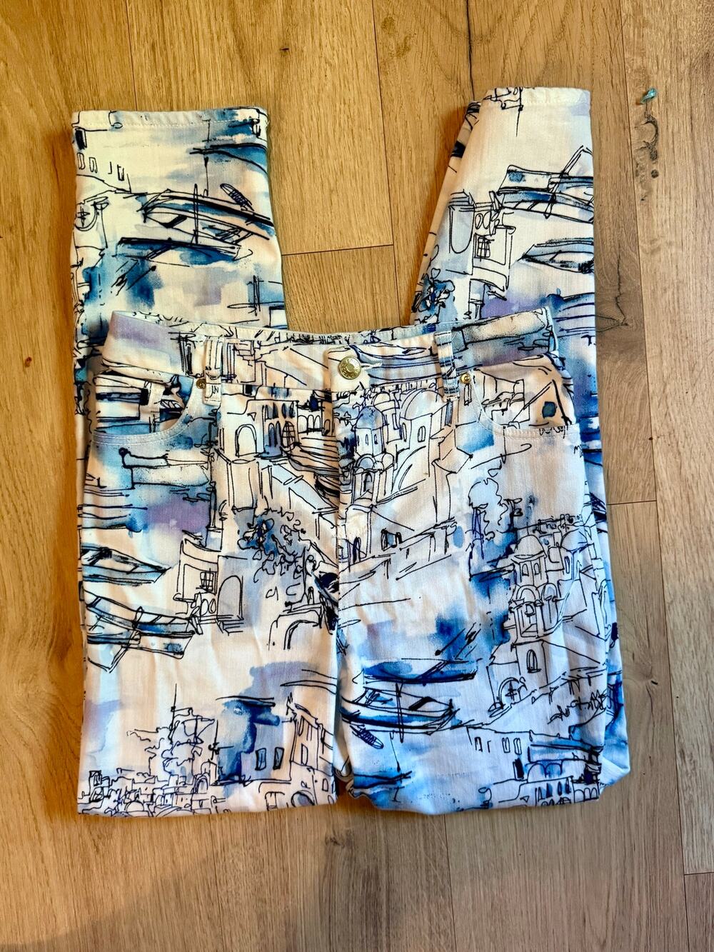 Chico's So Slimming Girlfriend Ankle Pants 1.5 Blue Watercolor Print